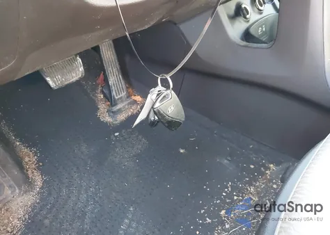 2017 Hyundai Santa Fe Sport 2.4L from USA, damaged, VIN 5NMZUDLB2HH049938